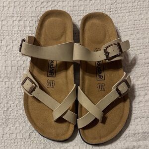 CloudAir Stylish Tan Women Sandals